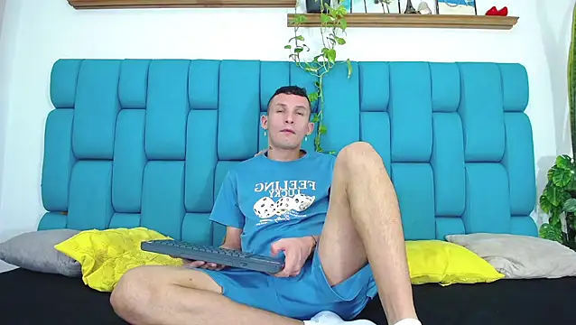 Isak_Buddiesn Webbikameraesitys