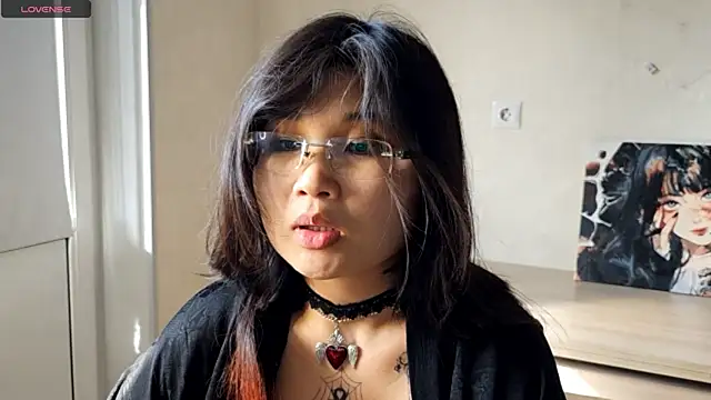 Show modela lenayobondio na web-kameri