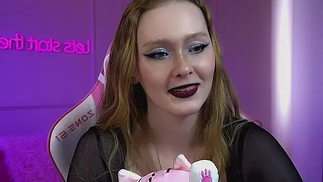 AgataFoxley webcam show
