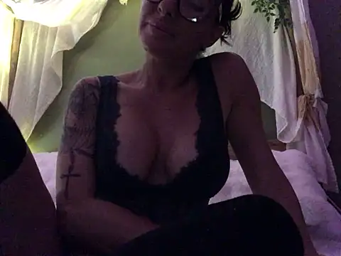 claraxloveuse's Live XXX Chat