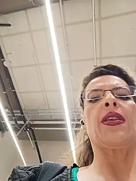 RebeccaNoble Chat XXX live