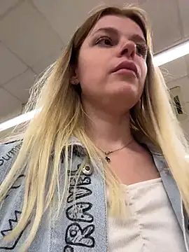 HarrietDart 现场XXX聊天