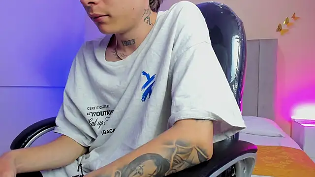 Chat +18 de Nascary_Fox ao vivo