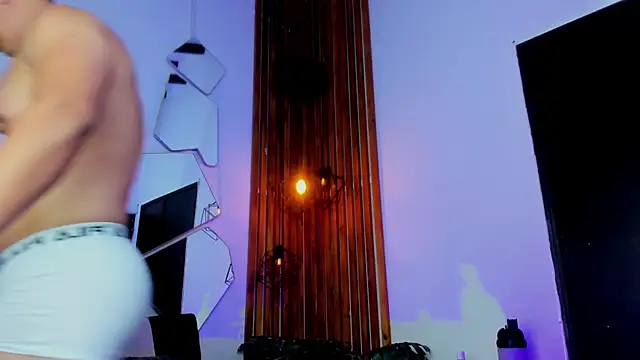 RomanCroft Show Webcam