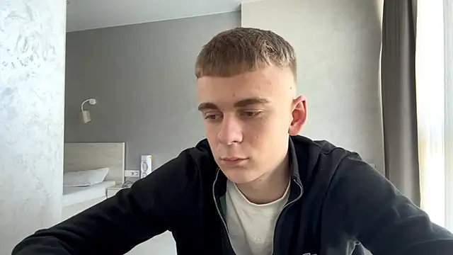 SoloFury live XXX chat