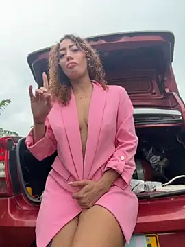 Chat XXX ao vivo de roxyrougee