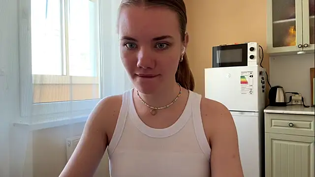 doana_bebriti Adlı Modelin Canlı XXX Sohbeti