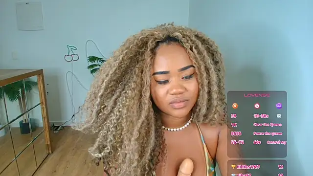 Alma_Dunn live XXX chat