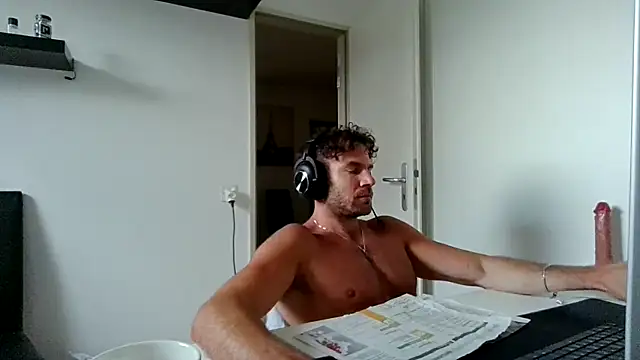 alpha-hunk Webcam-Show