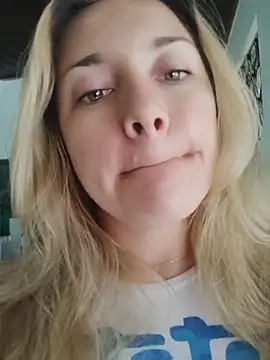 دردشة cameron_06 الجنسية المباشرة