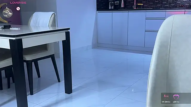 دردشة Vailyreb_ الجنسية المباشرة