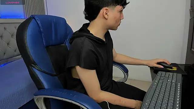 SamBlack_ Pertunjukan Webcam