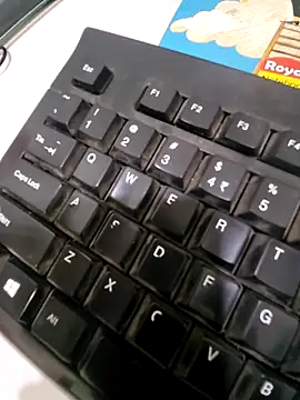 rohit16770: διαδικτυακό σόου στην κάμερα