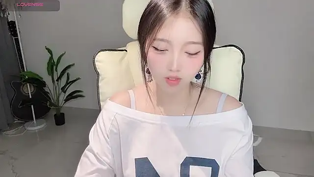 Yukiy8877 现场XXX聊天