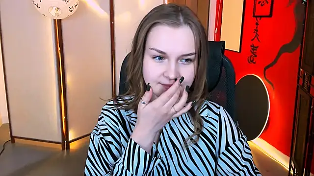 Онлайн чат XXX LissaTelor