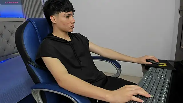 Chat XXX en directo de SamBlack_