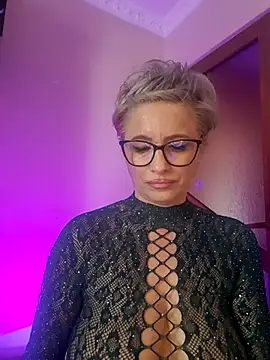 LunaBlaise: απευθείας συνομιλία ΧΧΧ