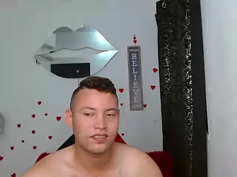 sven_fox723 ওয়েবক্যাম শো