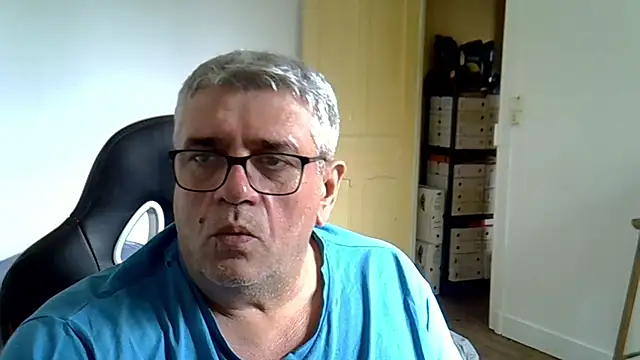Chat +18 de Laurent_oldmen ao vivo