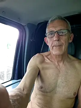 عرض كام nakedcarpenteruk