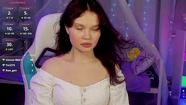 แชท XXX สดของ EmilyChaves