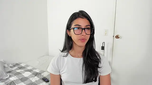 Mazikeen__18 라이브 XXX 채팅