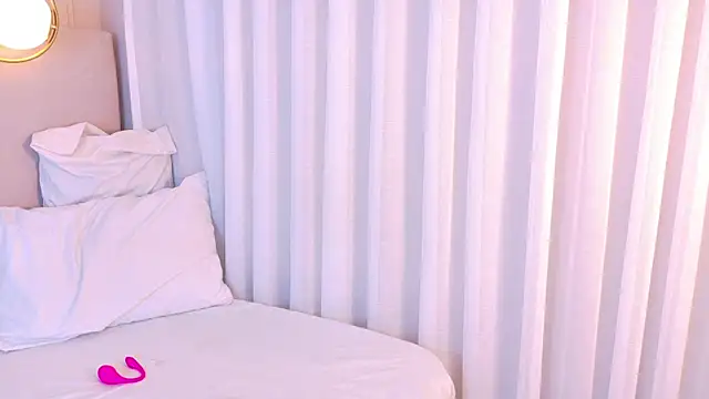 Webkamerová show ZoeyPetit