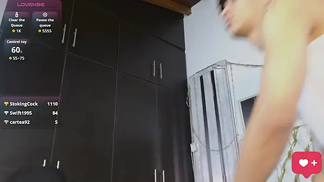 ian_smith_ webcam show
