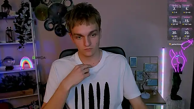 john_lik Chat XXX in diretta