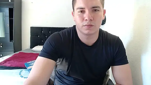 suckmydickbitch97のウェブカメラショー