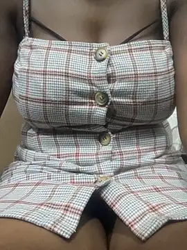 Chat XXX en directo de Millie246