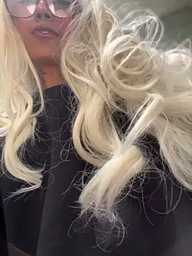 miss_tatiana_ Adlı Modelin Canlı XXX Sohbeti