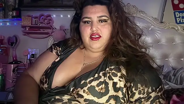 fatbbwpanocha69 Chat XXX in diretta