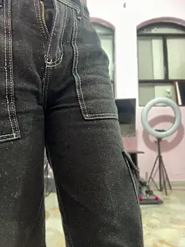 Chat +18 de Kimmiebellarie ao vivo