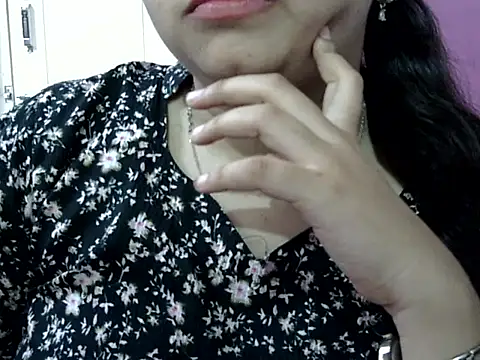 Cute_Aliyaa 网络视讯表演