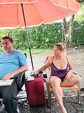 hotandfierylatinos2023 Adlı Modelin Canlı XXX Sohbeti