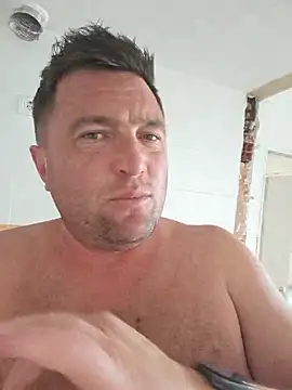 seloloko20's Live XXX Chat