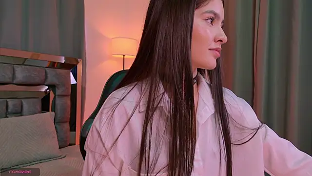 แชท XXX สดของ Bella_Clark2