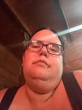Gatitabuena90's Webcam Show