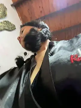 Chat XXX ao vivo de kim_lilithh