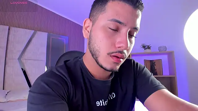 Axel_grey_のウェブカメラショー