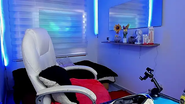 Clawdeen_Hot 라이브 XXX 채팅