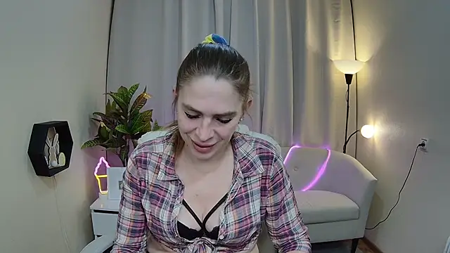 TessaDaybreak – Live XXX-chat