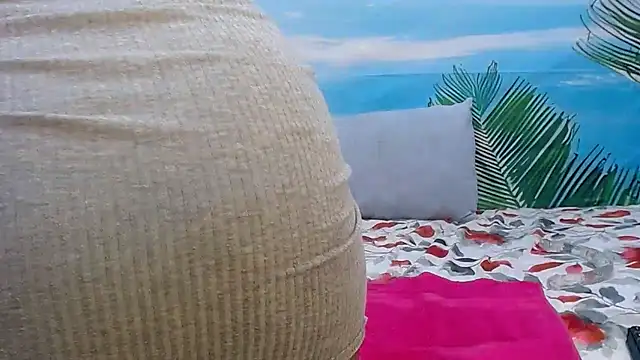 SweetSinAura's Live XXX Chat