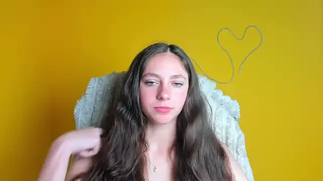 KissMeJulia's Live XXX Chat