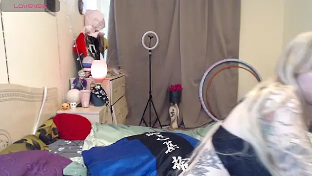 BLACKPeonyy Chat XXX in diretta