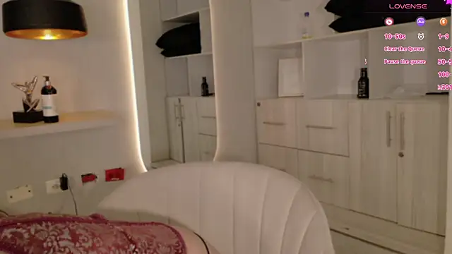 Adrianaa_gold – webcam-show