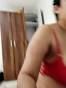 keilymadam Show in webcam