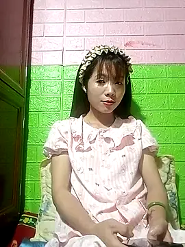 AmyLinee01 Show Webcam