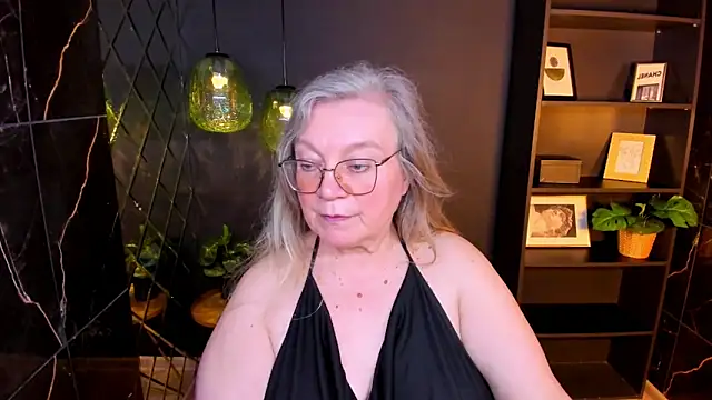 NataliMellow's Live XXX Chat